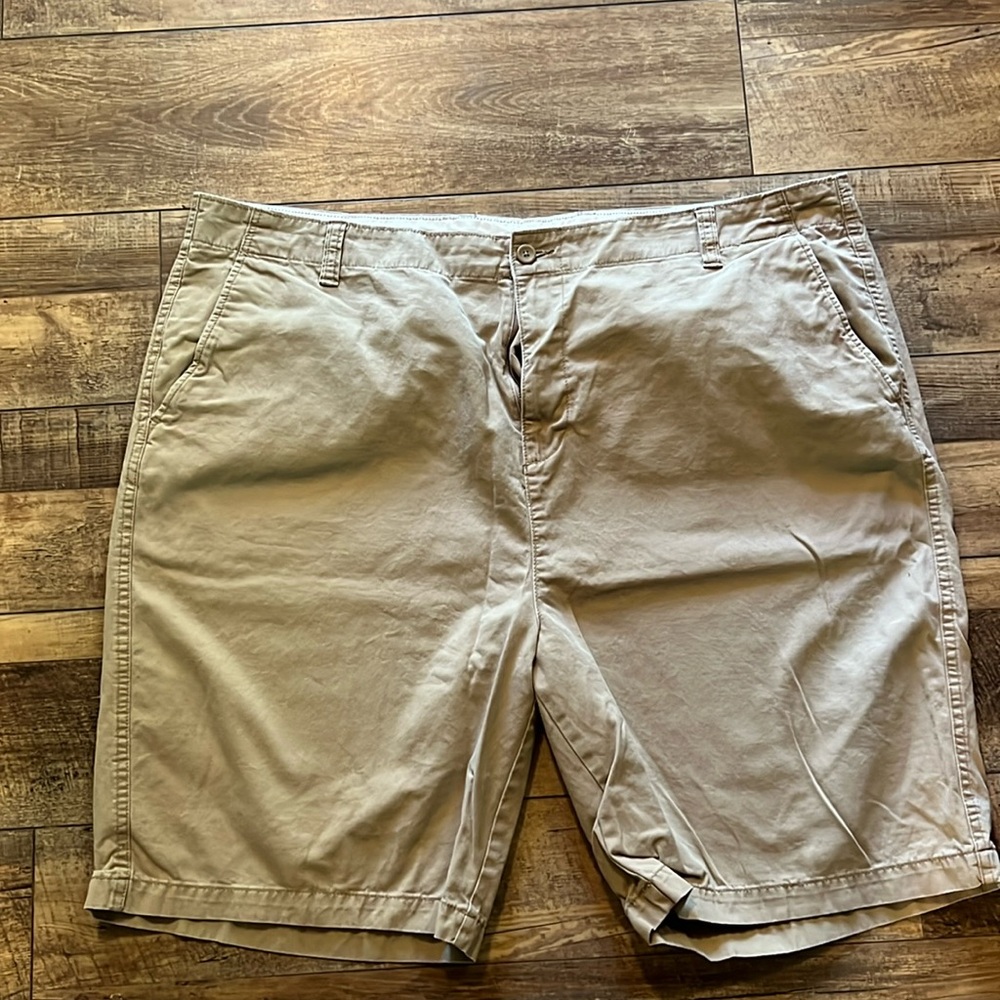 Old Navy Lived In Straight Tan Chino Shorts Sz 46